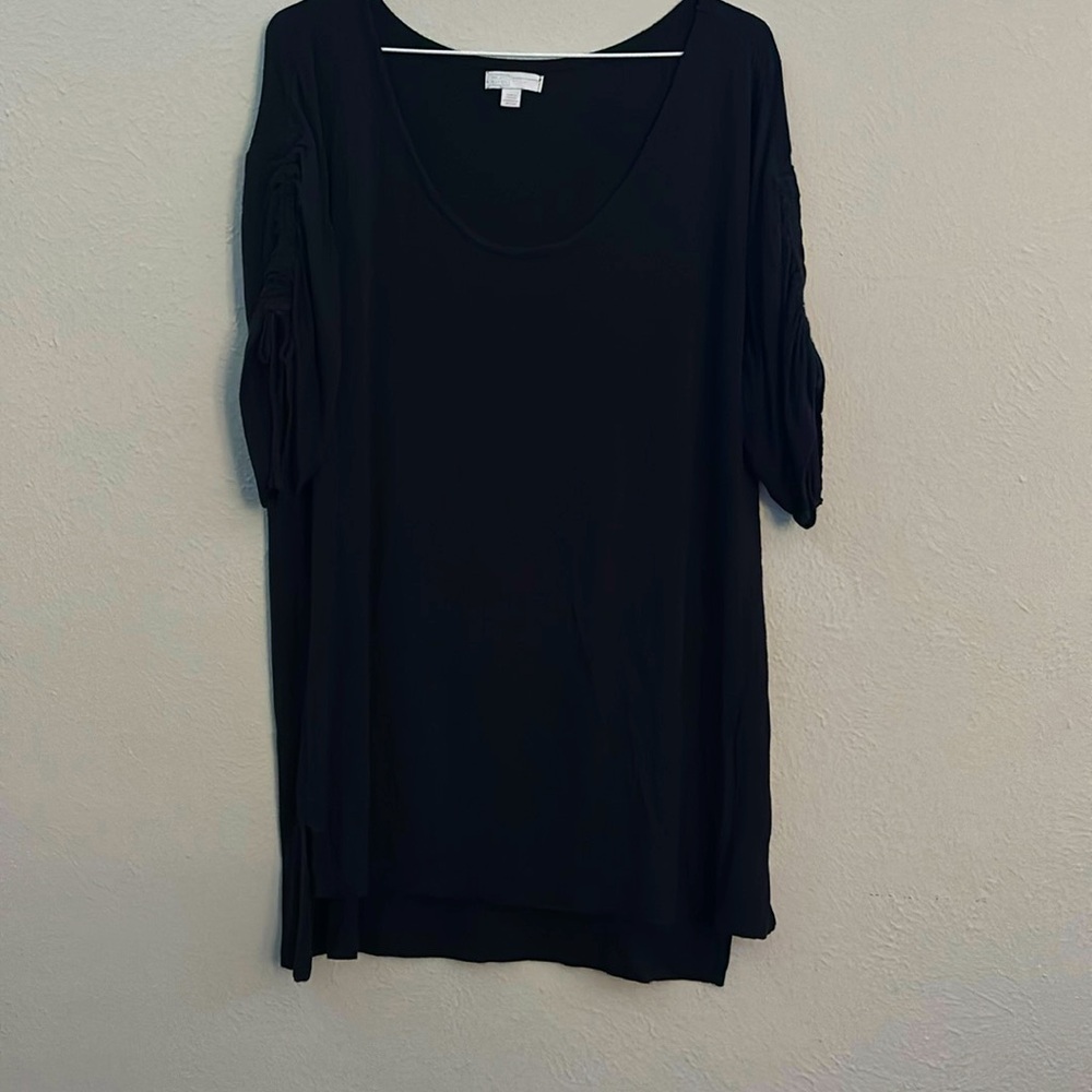 Black shirt